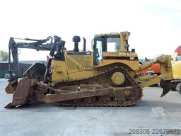 CATERPILLAR D8T