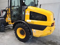 JCB 406 + Fork