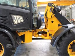 JCB 406 + Fork