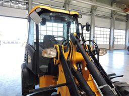 JCB 406 + Fork