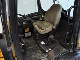 JCB 406 + Fork