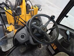 JCB 406 + Fork