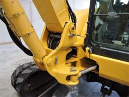 KOMATSU PC80 A/C