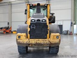 VOLVO L90H