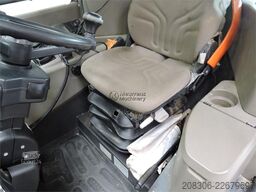 CASE 221 F + Fork