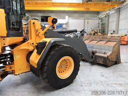 HYUNDAI HL955A