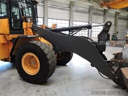HYUNDAI HL955A