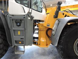 LIEBHERR L580XPower