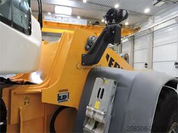 LIEBHERR L580XPower