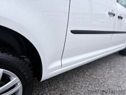 VOLKSWAGEN Caddy PKW Maxi Conceptline BMT 4Motion Garantie