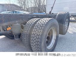 VOLVO FH 460 - 6x2 Fahrgestell ohne Aufbau -LBW EURO 6