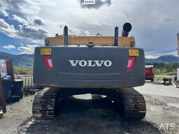Volvo EC250DL Excavator w/ Rototilt, 2 Buckets and GPS