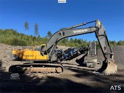 Volvo EC290CL Excavator w/ Rototilt and 2 Buckets WATCH