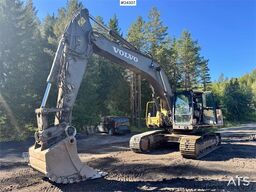 Volvo EC290CL Excavator w/ Rototilt and 2 Buckets WATCH