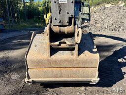 Volvo EC290CL Excavator w/ Rototilt and 2 Buckets WATCH