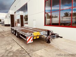 Möslein TT 31 31 t GG Tridem- Tieflader 3 Achs, gelenktNeufahrzeug