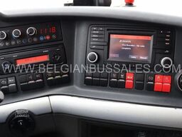 MAN Lion's Coach R09 / 13.4m / Euro 6 / Full Option