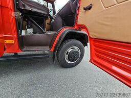 MERCEDES-BENZ 711D Vario Doka Thoma Feuerwehr