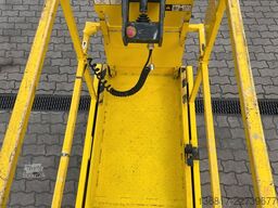 JLG 1930 ES Elektro Scherenbühne AH 7,72 m 230 kg
