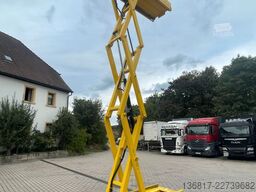 JLG 1930 ES Elektro Scherenbühne AH 7,72 m 230 kg