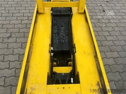 JLG 1930 ES Elektro Scherenbühne AH 7,72 m 230 kg