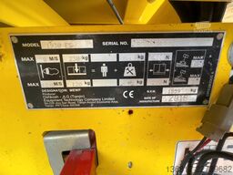 JLG 1930 ES Elektro Scherenbühne AH 7,72 m 230 kg