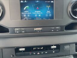 Mercedes-Benz Sprinter 317 CDI Kasten Regalausbau