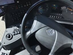 Mercedes-Benz Tourismo K