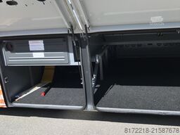 Mercedes-Benz Tourismo K