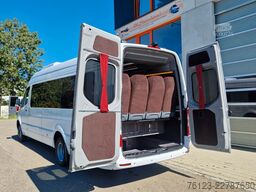 MERCEDES-BENZ 517 Lord Comfort XXL Vorlauffahrzeug 23 SS