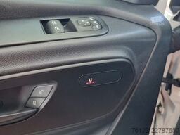 MERCEDES-BENZ 517 Lord Comfort XXL Vorlauffahrzeug 23 SS