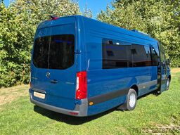 MERCEDES-BENZ 517 Lord Comfort XXL Vorlauffahrzeug 23 SS