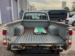 Nissan Pick-up **NP300-4X4**