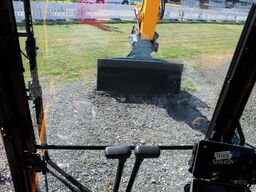 JCB 220 X LC