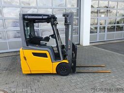 Jungheinrich EFG 215 / Triplex: 4.25m! / SS / nur 2.184h!