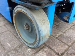 Genie GR15 Electric, 6.5m Working Height, 227kg Capacity