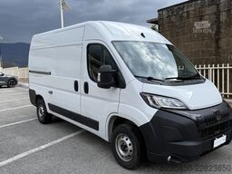 Peugeot BOXER TETTO ALTO PASSO MEDIO