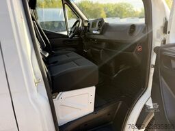 Mercedes-Benz Sprinter 319 L2H2 V6 3,0L AHK-3,5T Kamer