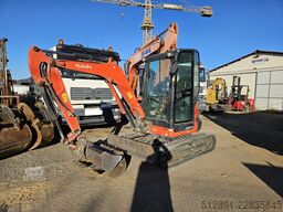 Kubota U 27-4