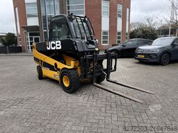 JCB 35D