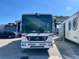 Mercedes-Benz ECONIC 26-29