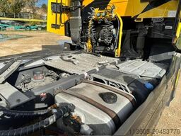 Renault T HIGH 520  RENAULT SPORT RACING LIMITED EDITION