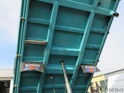 iveco Stralis 310 3-S-Kipper Fassi-Kran Funk