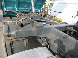 iveco Stralis 310 3-S-Kipper Fassi-Kran Funk