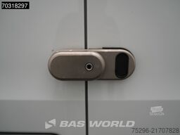 Volkswagen Crafter 140pk L3H3 Airco Camera Parkeersensoren...