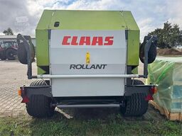 CLAAS Rollant 374 RC