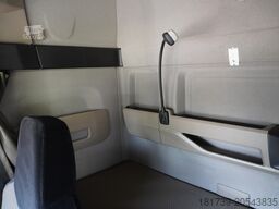 MAN TGS 33.510 tractor unit / 6x4 / Sleeper