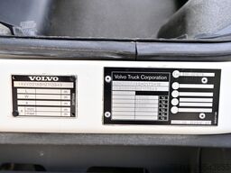 Volvo FE320  ?6 Original 125t km AHK LBW Reifen 70%