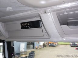 IVECO X-WAY AD280X54Y/PS HR ON Rd.4200+1395mm,M.ADR