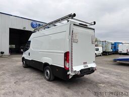 IVECO 35S18 Daily